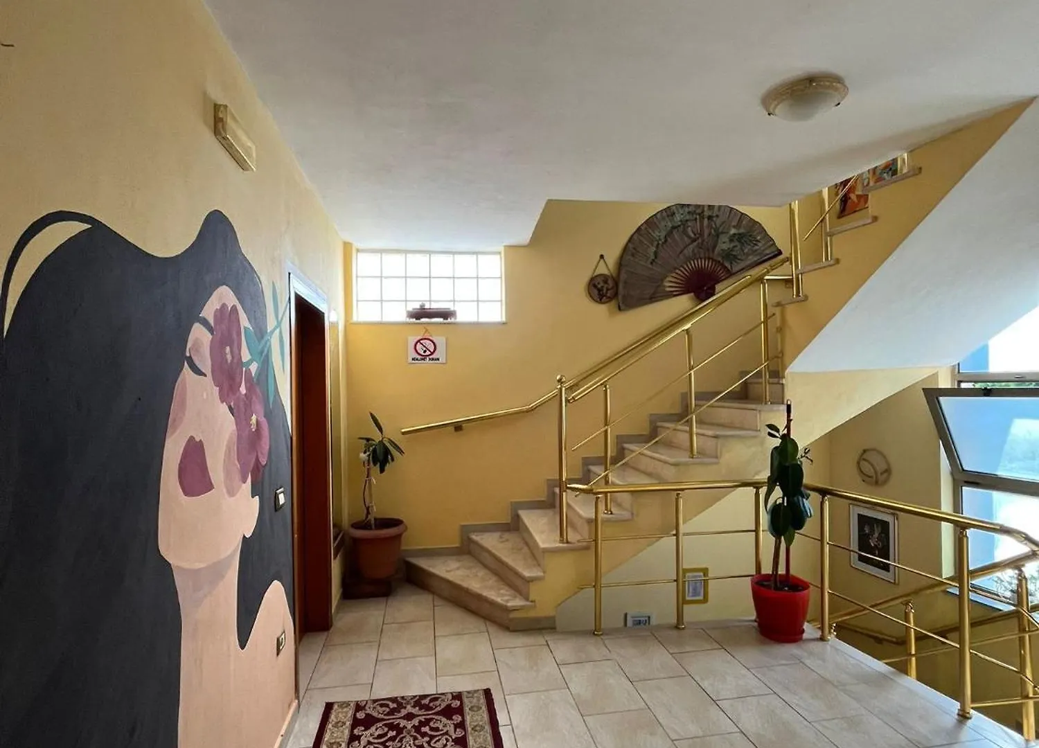 Traveler Hostel 2 Szkodra 0*,  Albania