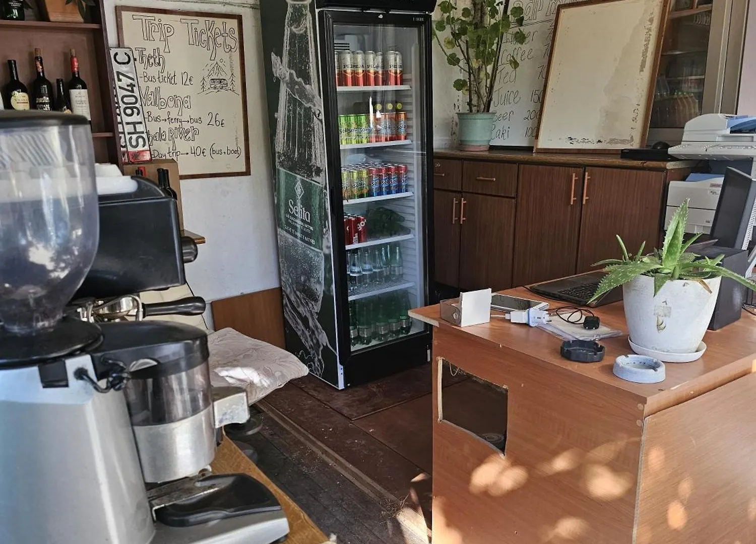 Traveler Hostel 2 Szkodra